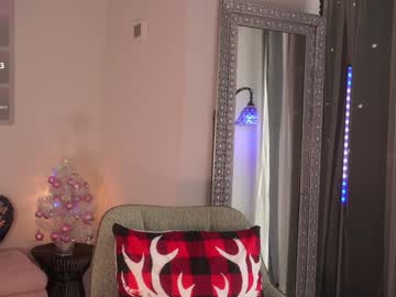 mysticxkitty's chat room