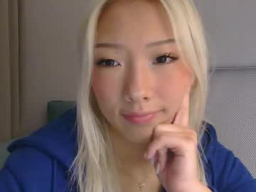 vivianwinters's chat room