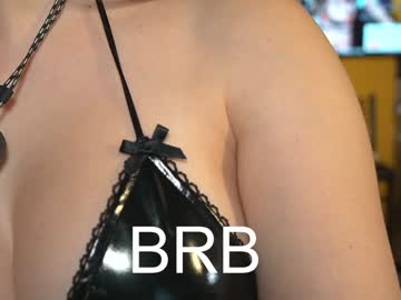 petite_fuck's chat room