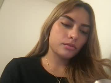 bbypiamia's chat room