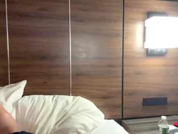 deepthroatqueen33's chat room