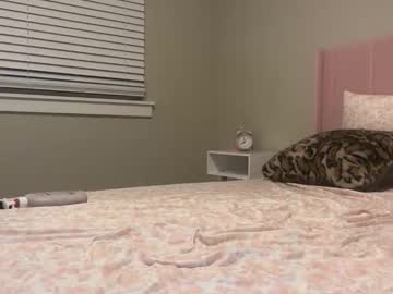 destinyyluvv's chat room