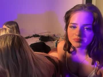 sophiarenae's chat room