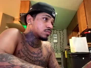 prettyandpinkkk's chat room