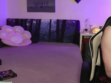 widthofapeach's chat room