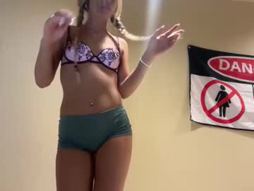 alyssastonee's chat room