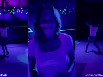 davids_angelsxxx's chat room