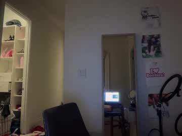 maddieblair1's chat room