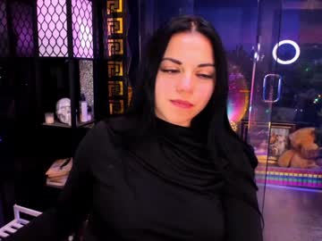 alma_pearl's chat room