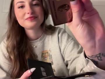 fantasyella's chat room