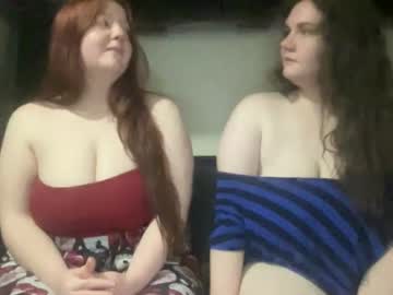 scarletttsinner's chat room