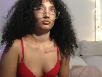 rosalinatoosexy's chat room