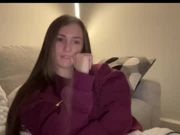 laylahlaylah1's chat room