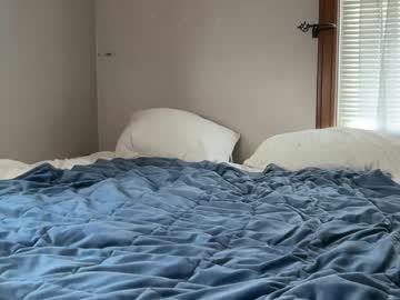 minahoneyy38's chat room