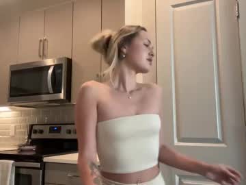 luvaimee's chat room