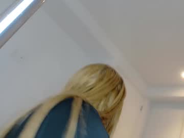 ohmysweetkitty's chat room