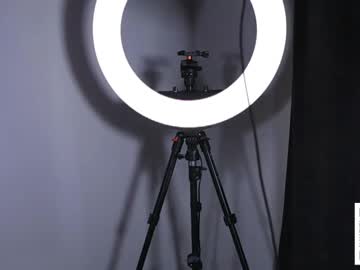 veronicadiazxxx's chat room