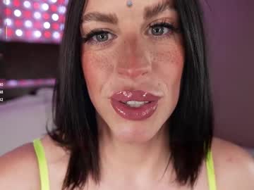 saintjade's chat room