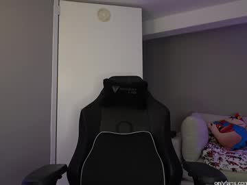 sabrinasarcade's chat room