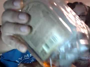 trixy79100's chat room