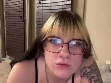 irissweets's chat room