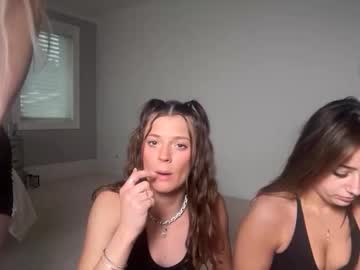 miamoorexo's chat room