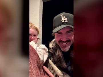 taylorxxxrae's chat room