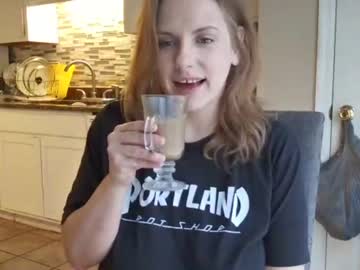 tinywithtiddies's chat room