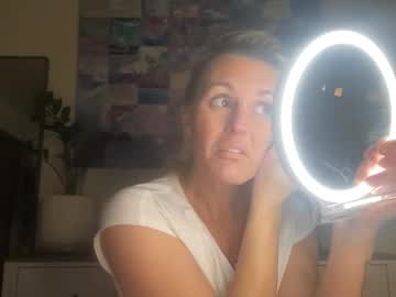 betterconvobesttime's chat room