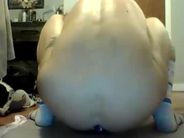 kaylaelizabeth97's chat room