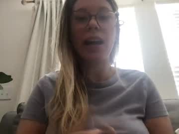 texas_blonde's chat room