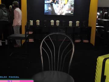 rainbowslut's chat room