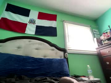 candyclaws05's chat room