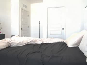 therosiecheeks's chat room