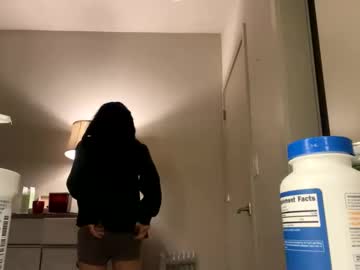 esoterickitten777's chat room