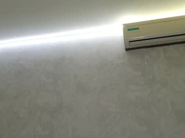 v_deville's chat room