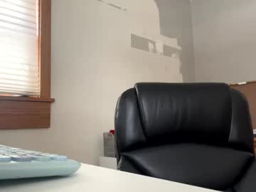 blueeyedddvixen's chat room