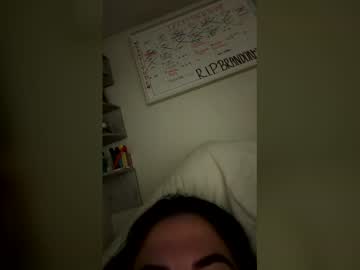 carolinecastrillon620's chat room