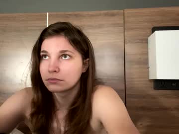 deepthroatqueen33's chat room