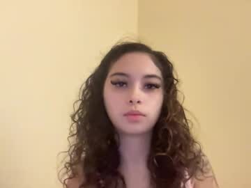 h3nnynlace's chat room