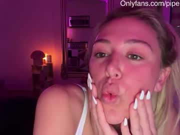 piper_patterson's chat room