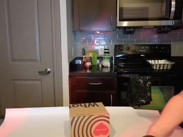 amaya_floress's chat room