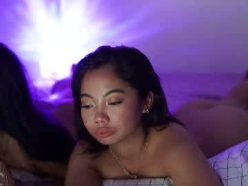 liafunsized_18's chat room