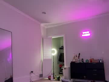 alyssastonee's chat room