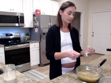 holihurricane's chat room