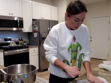 holihurricane's chat room