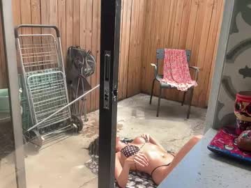 jasminetate's chat room