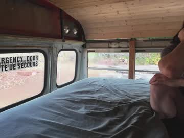 busbuddies's chat room