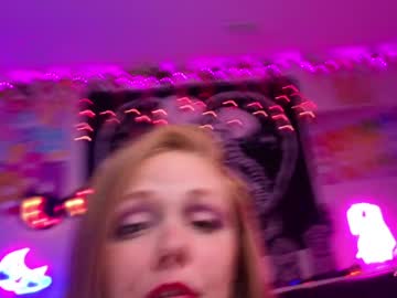 daphnemadison's chat room