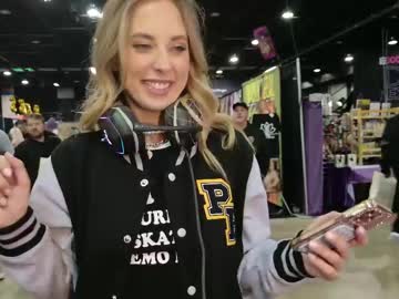 yourgirlmillie's chat room